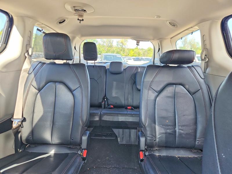 Снимка 10 от търг – 2020 CHRYSLER PACIFICA с VIN 2C4RC1BG6LR210191
