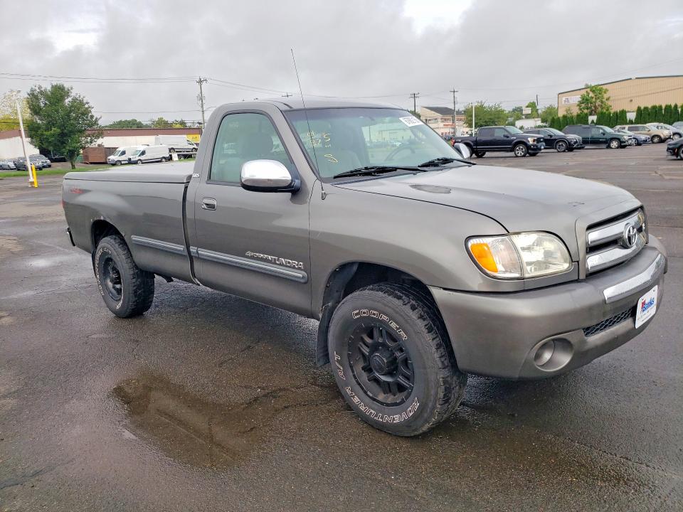 Photo 4 from auction – 2004 TOYOTA TUNDRA with VIN 5TBKT44114S446504