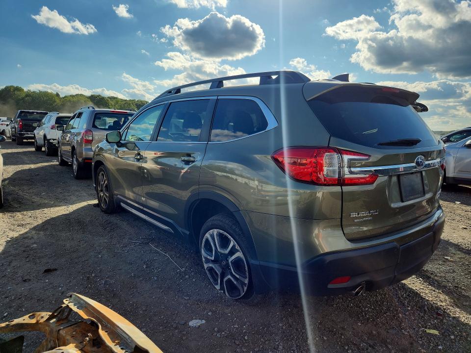 Foto 2 de la subasta – 2023 SUBARU ASCENT con VIN 4S4WMAUD5P3447610