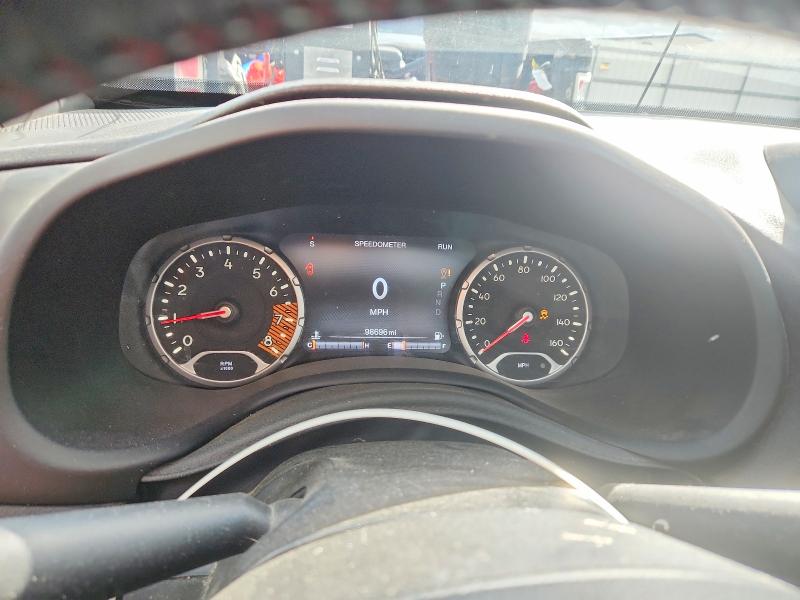Photo 9 from auction – 2019 JEEP RENEGADE with VIN ZACNJBC18KPK28129