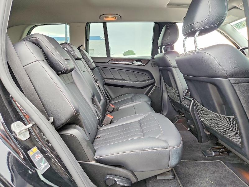 Photo 11 from auction – 2015 MERCEDES-BENZ GL with VIN 4JGDF6EE8FA441767