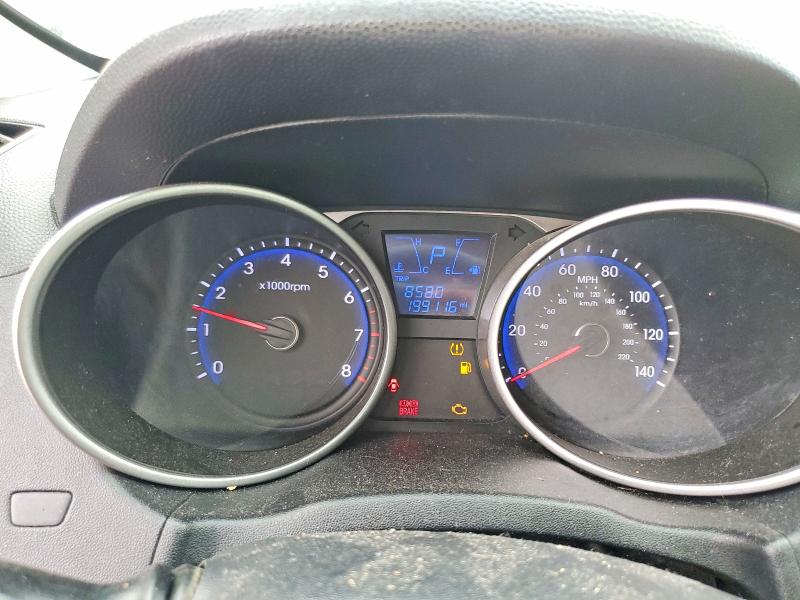 Photo 9 from auction – 2014 HYUNDAI TUCSON with VIN KM8JU3AG2EU861570