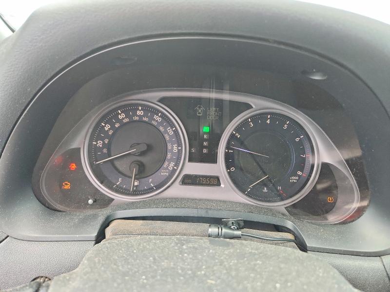 Photo 9 from auction – 2006 LEXUS IS with VIN JTHBE262X65003951