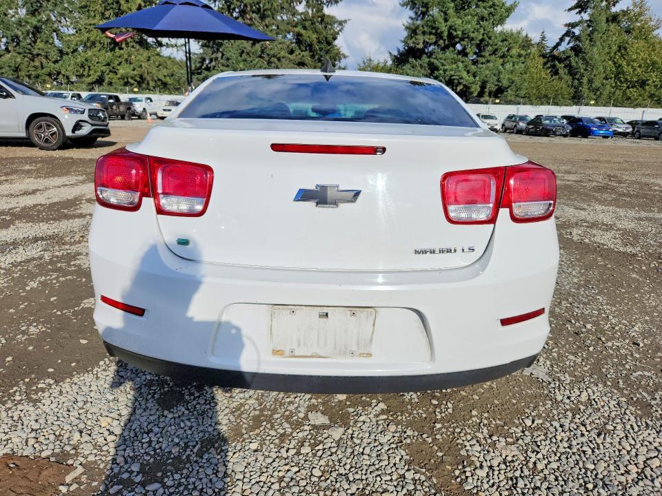 Photo 6 from auction – 2015 CHEVROLET MALIBU with VIN 1G11B5SL8FF301682