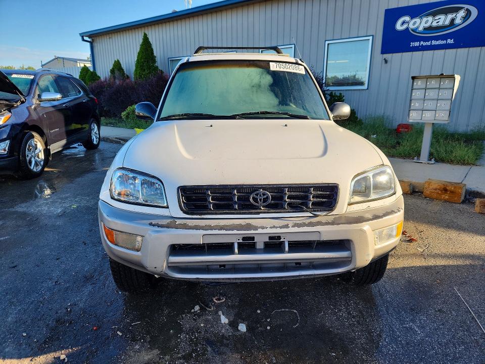 Снимка 5 от търг – 1998 TOYOTA RAV4 с VIN JT3GP10V5W7030742