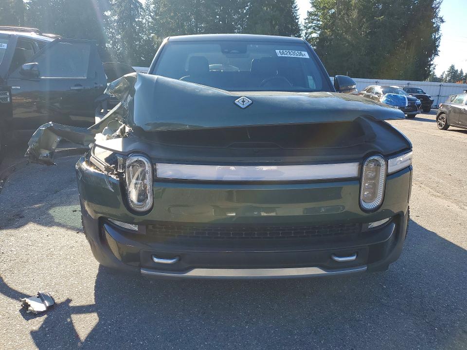 Photo 5 from auction – 2022 RIVIAN R1T with VIN 7FCTGAAA8NN010706