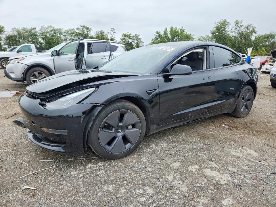 Снимка 1 от търг – 2023 TESLA MODEL 3 с VIN 5YJ3E1EAXPF510650