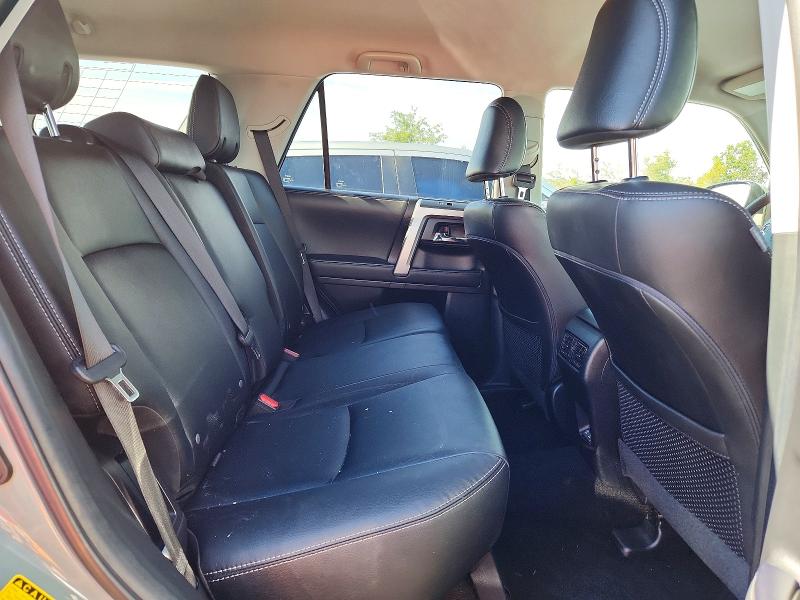 Снимка 11 от търг – 2022 TOYOTA 4RUNNER с VIN JTESU5JR8N6055805