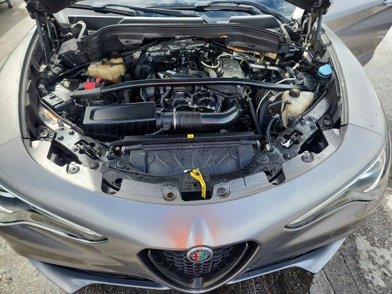 Снимка 12 от търг – 2019 ALFA ROMEO STELVIO с VIN ZASPAJAN6K7C41588