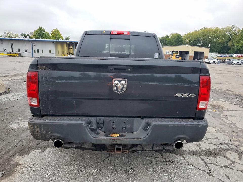 Снимка 6 от търг – 2011 DODGE RAM 1500 с VIN 1D7RV1CT6BS576127