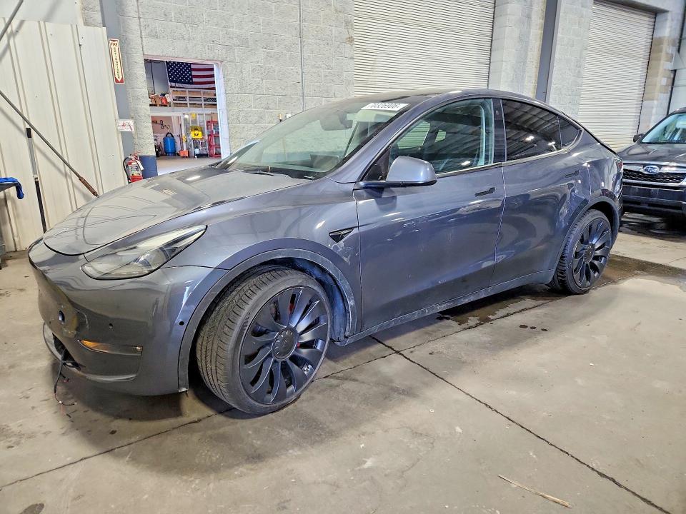 صورة رقم 1 من المزاد - 2022 TESLA MODEL Y مع VIN 7SAYGDEF4NF462981
