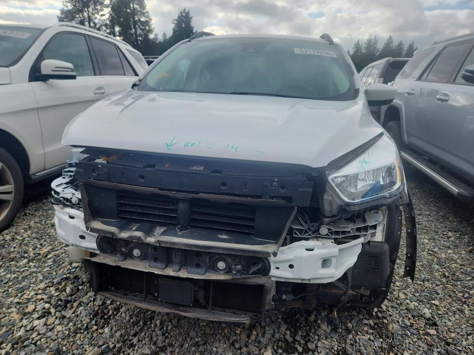 صورة رقم 5 من المزاد - 2018 FORD ESCAPE مع VIN 1FMCU9GD2JUB69814