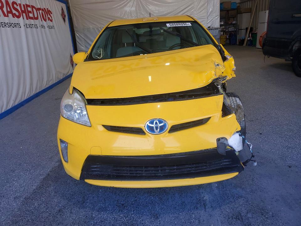 صورة رقم 5 من المزاد - 2015 TOYOTA PRIUS مع VIN JTDKN3DU0F0406958