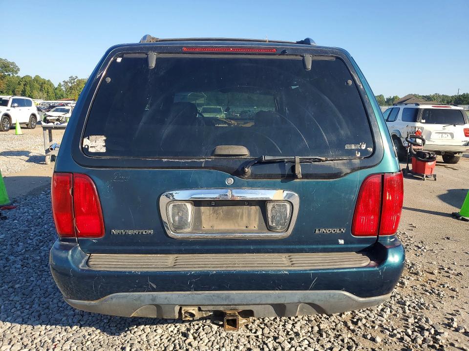 Photo 6 from auction – 1998 LINCOLN NAVIGATOR with VIN 5LMRU27L4WLJ12985