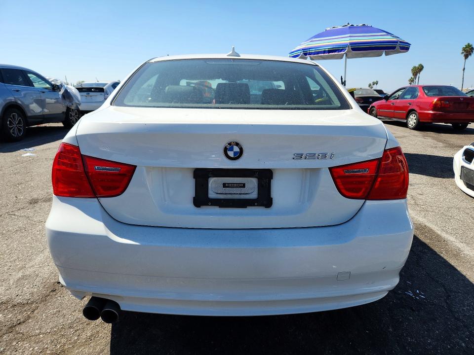 Фото 6 с аукциона – 2011 BMW 328 с VIN WBAPH5C56BA448197