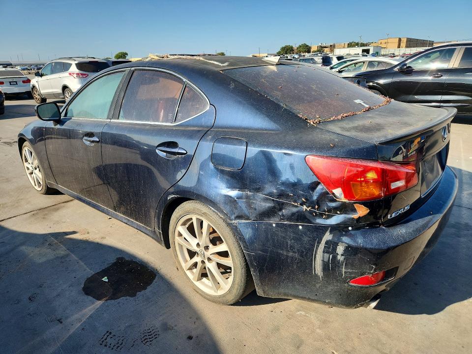 صورة رقم 2 من المزاد - 2006 LEXUS IS مع VIN JTHBK262962008861