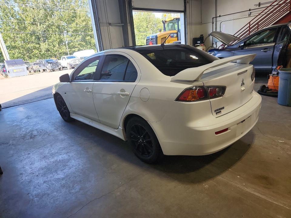 Photo 2 from auction – 2017 MITSUBISHI LANCER with VIN JA32U2FU9HU010421