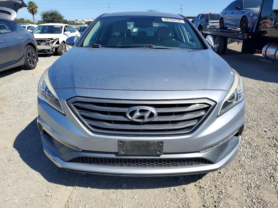 Photo 5 from auction – 2017 HYUNDAI SONATA with VIN 5NPE34AF5HH456212