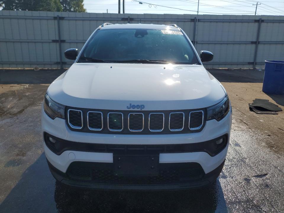 Photo 5 from auction – 2025 JEEP COMPASS with VIN 3C4NJDBNXST616832