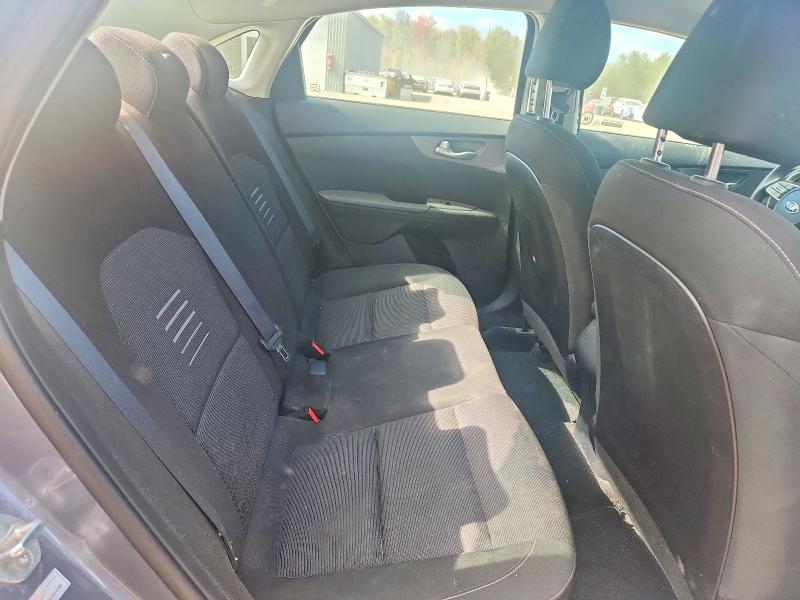 Фото 10 с аукциона – 2019 KIA FORTE с VIN 3KPF24AD7KE053348