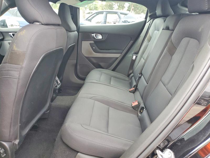 Photo 10 from auction – 2023 POLESTAR 2 with VIN YSMEG3KA8PL145048