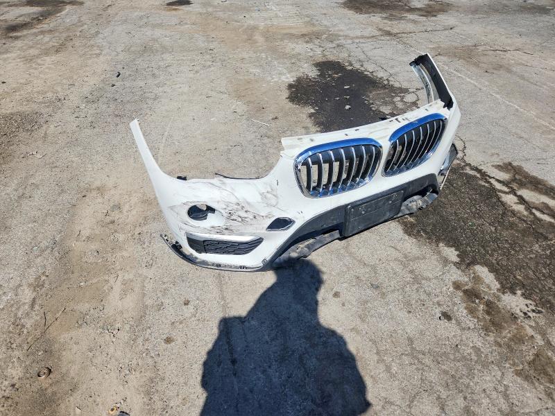 Photo 13 from auction – 2018 BMW X1 with VIN WBXHT3C36J3H30468