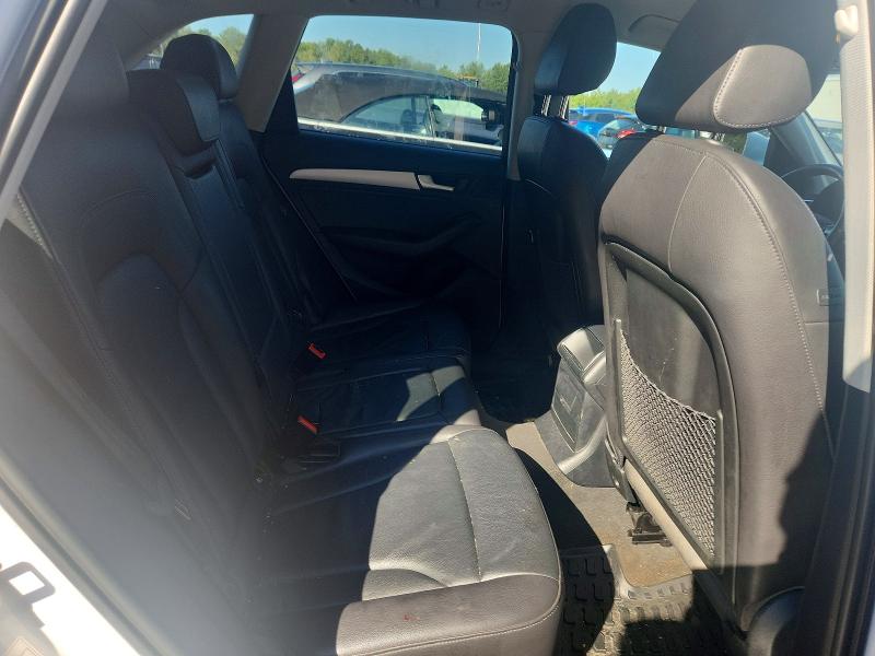 Zdjęcie 11 z aukcji – 2015 AUDI Q5 z VIN WA1CFCFP0FA115079