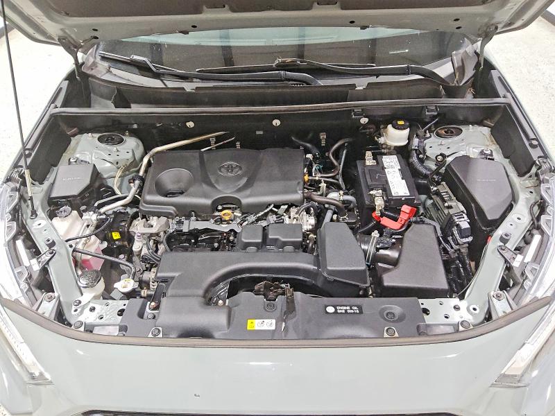 Photo 12 from auction – 2022 TOYOTA RAV4 with VIN 2T3J1RFV2NW256958