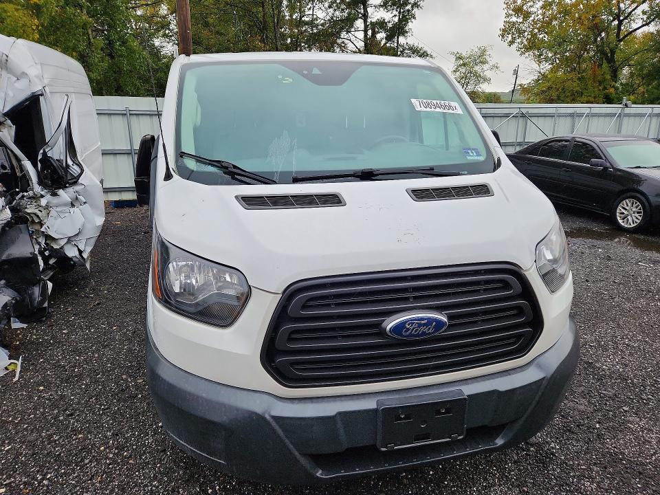 Photo 5 from auction – 2017 FORD TRANSIT with VIN 1FTYE2YM7HKB51831