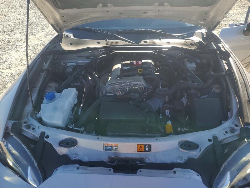 Снимка 11 от търг – 2023 MAZDA MX-5 MIATA с VIN JM1NDAC75P0550278