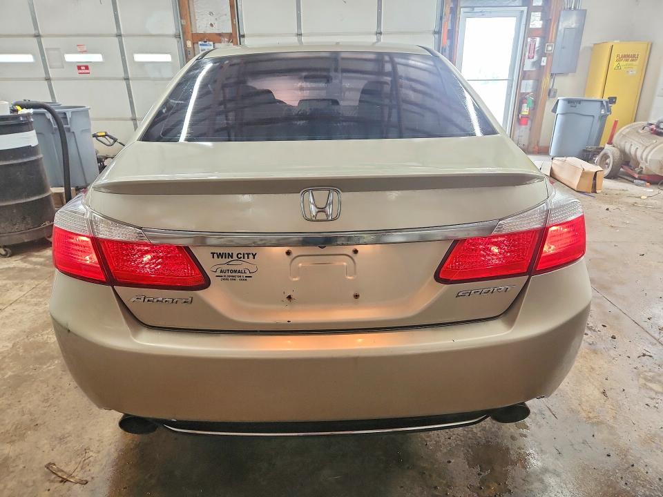 Снимка 6 от търг – 2013 HONDA ACCORD с VIN 1HGCR2F50DA133487