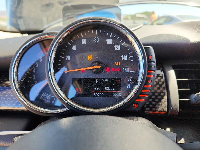 Photo 9 from auction – 2017 MINI COOPER with VIN WMWXU3C33H2F49492