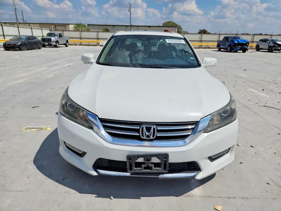 Photo 5 from auction – 2014 HONDA ACCORD with VIN 1HGCR2F87EA288436