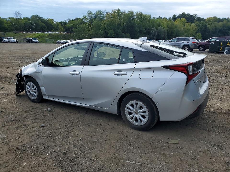 Photo 2 from auction – 2021 TOYOTA PRIUS with VIN JTDKAMFU2M3152289