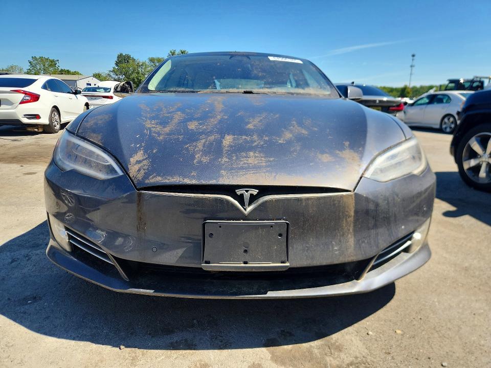 Photo 5 from auction – 2017 TESLA MODEL S with VIN 5YJSA1E17HF198280