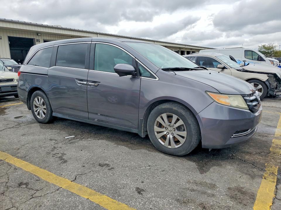 Photo 4 from auction – 2014 HONDA ODYSSEY with VIN 5FNRL5H6XEB132437