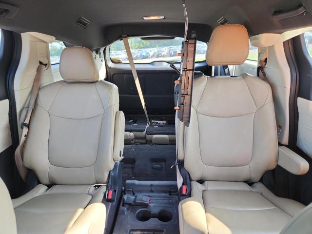 Photo 10 from auction – 2021 TOYOTA SIENNA with VIN 5TDYRKEC8MS035783