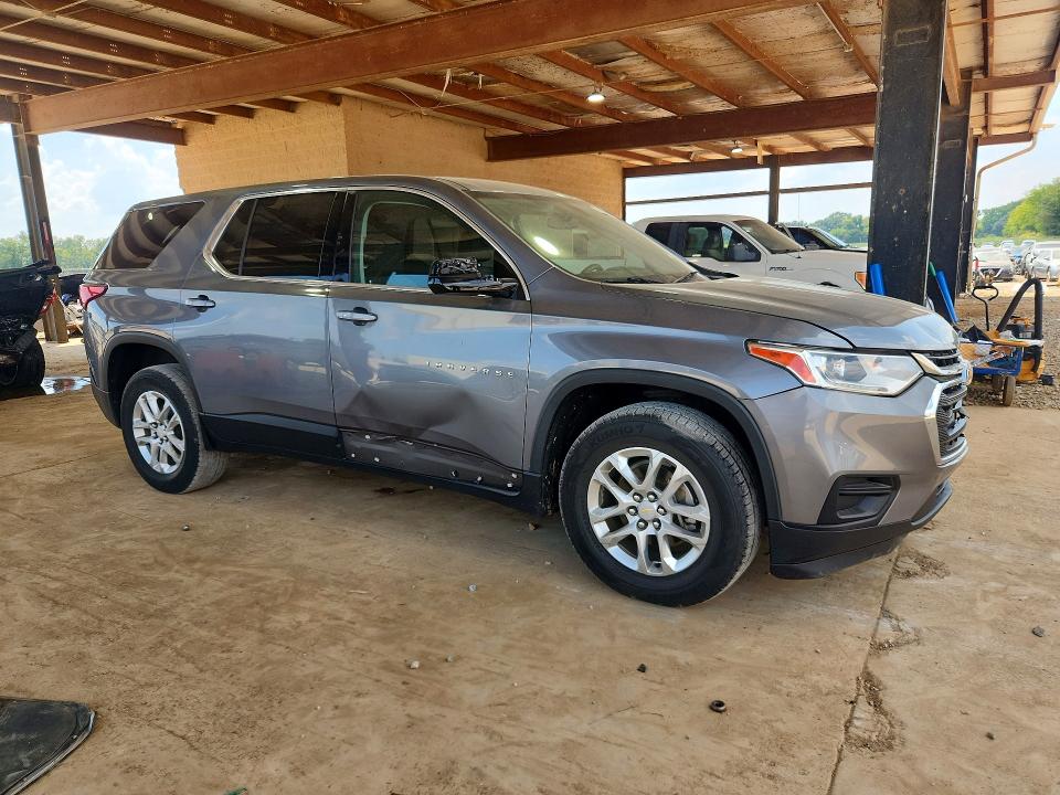 Photo 4 from auction – 2019 CHEVROLET TRAVERSE with VIN 1GNERFKW2KJ166427