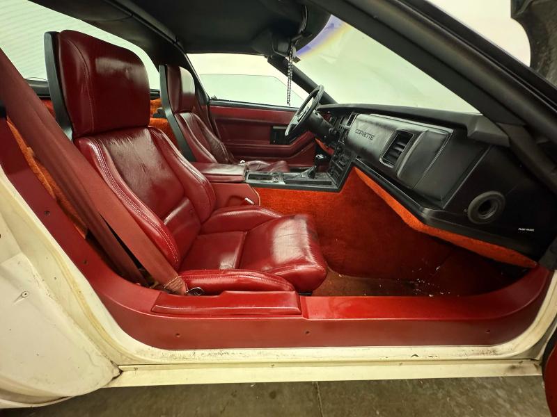 Photo 6 from auction – 1984 CHEVROLET CORVETTE with VIN 1G1AY078XE5102269