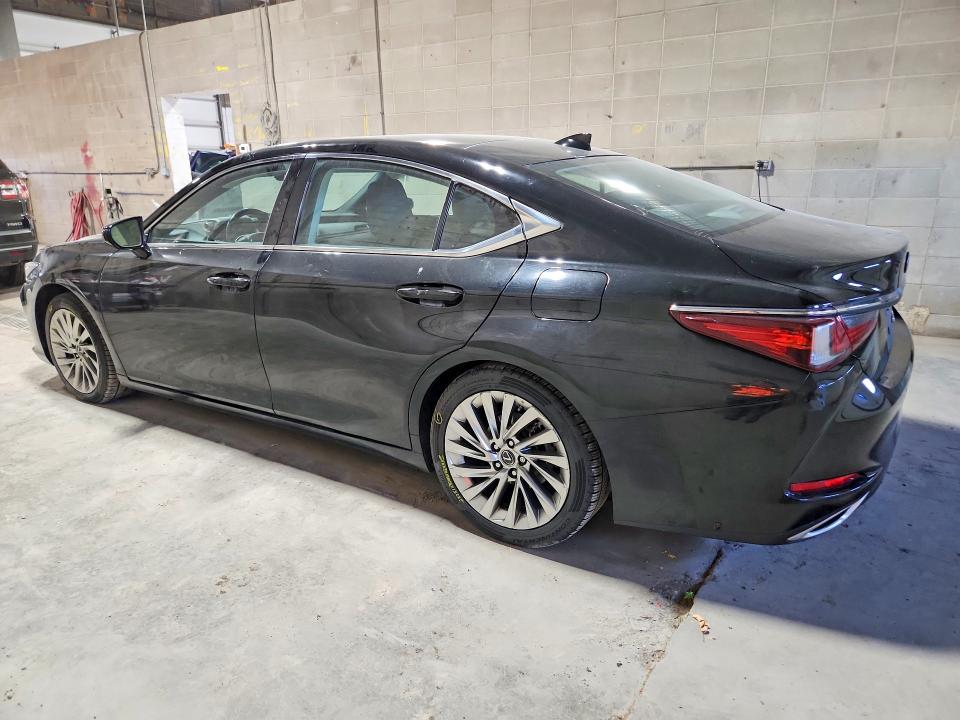 صورة رقم 2 من المزاد - 2020 LEXUS ES مع VIN 58AEZ1B11LU051807