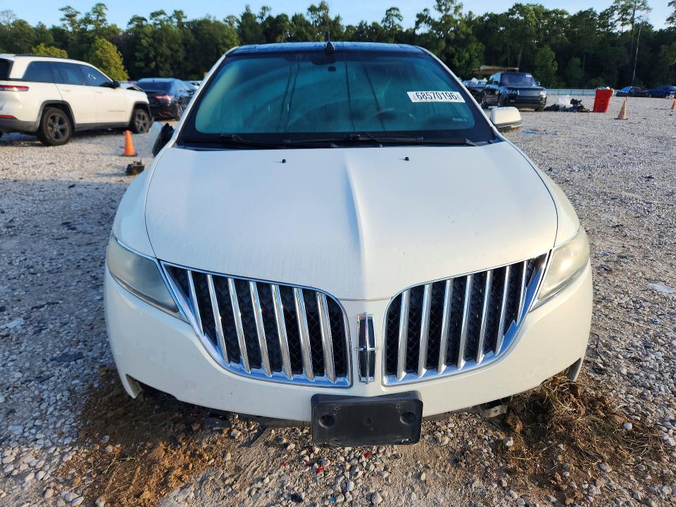 Photo 5 from auction – 2013 LINCOLN MKX with VIN 2LMDJ6JK6DBL38671