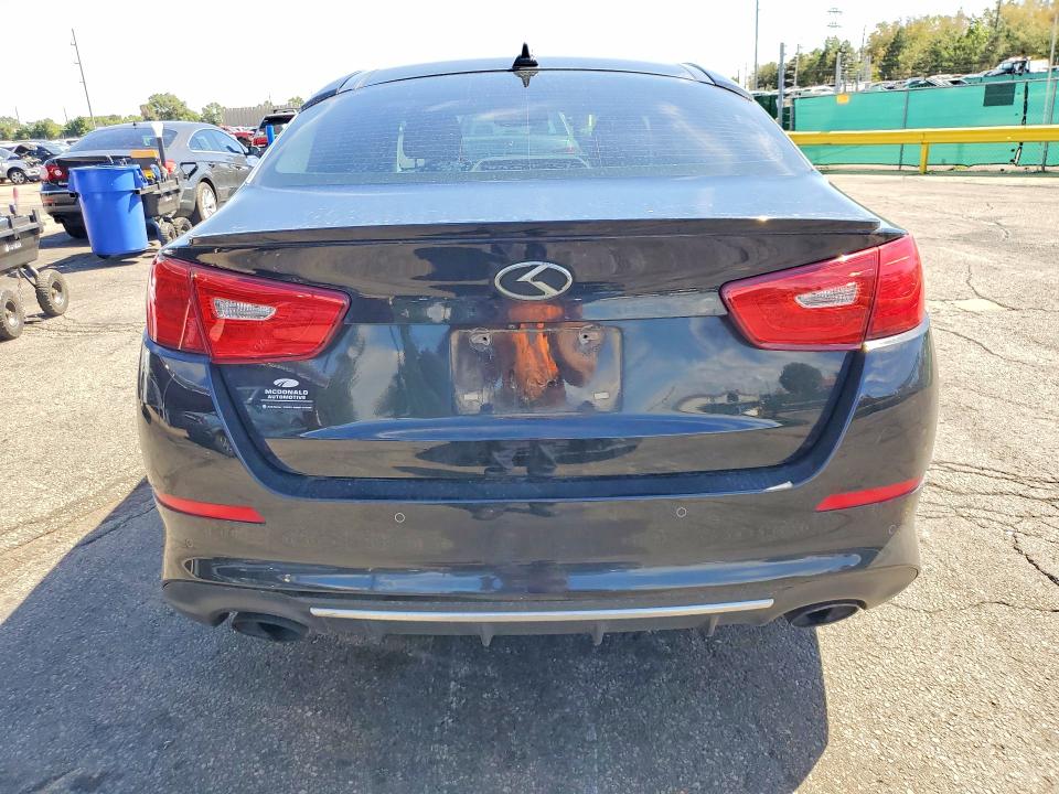 Фото 6 с аукциона – 2015 KIA OPTIMA с VIN 5XXGR4A63FG455642
