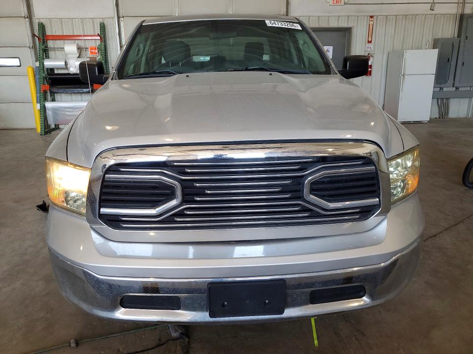 Photo 5 from auction – 2017 RAM 1500 with VIN 1C6RR6KG9HS730796