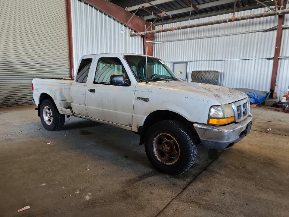 Photo 4 from auction – 2000 FORD RANGER with VIN 1FTZR15X3YPA86657
