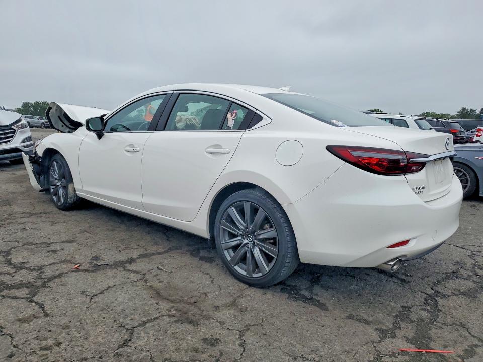 Photo 2 from auction – 2021 MAZDA 6 with VIN JM1GL1TY7M1619188