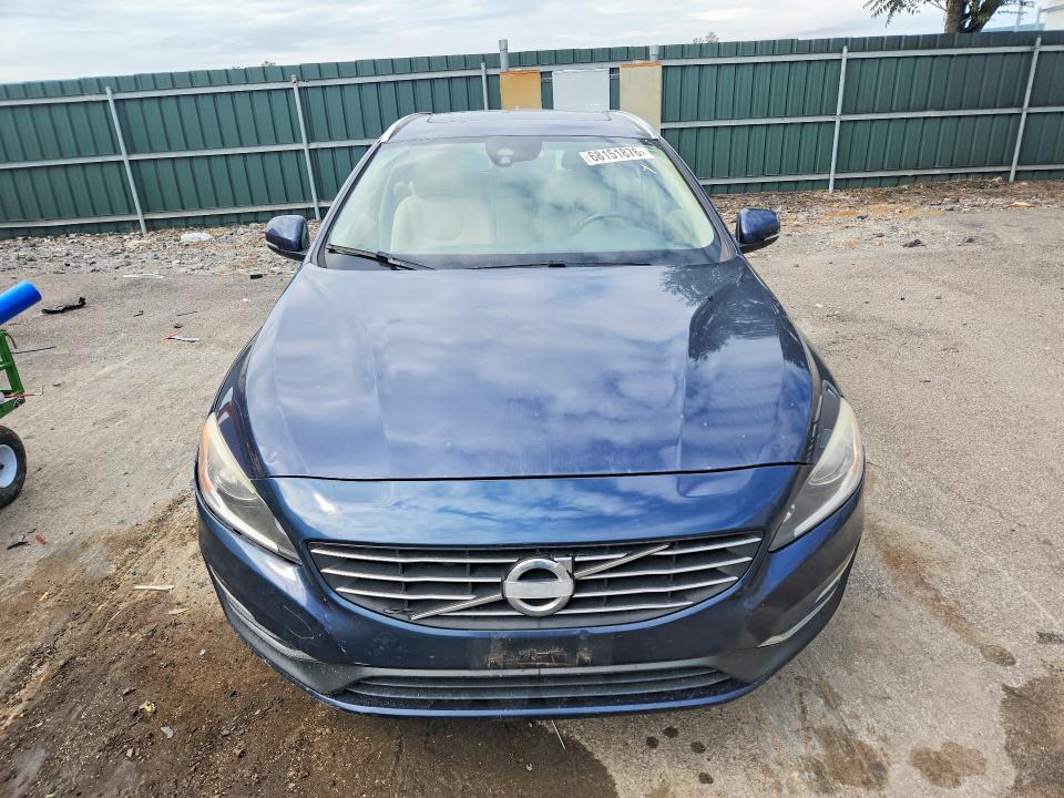 Photo 5 from auction – 2015 VOLVO V60 with VIN YV1612SB8F1190984