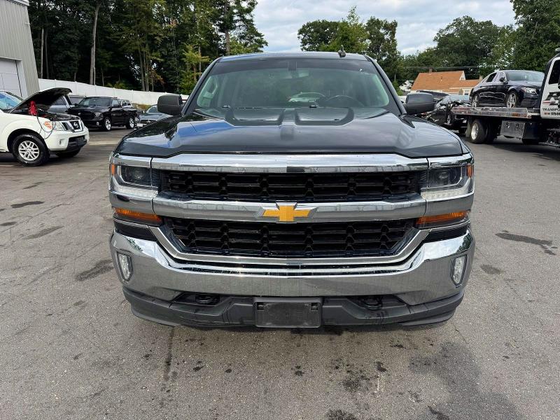 Photo 6 from auction – 2018 CHEVROLET SILVERADO with VIN 3GCUKREC4JG539270