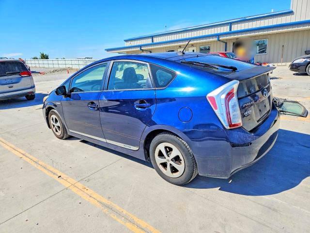 Photo 2 from auction – 2012 TOYOTA PRIUS with VIN JTDKN3DU3C1515078