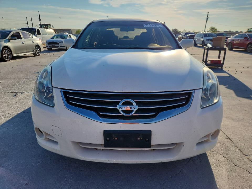 Photo 5 from auction – 2010 NISSAN ALTIMA with VIN 1N4CL2AP9AC124320