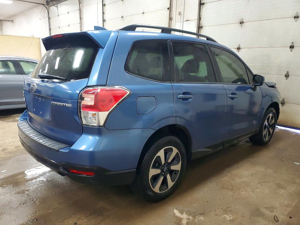 صورة رقم 3 من المزاد - 2018 SUBARU FORESTER مع VIN JF2SJAEC8JH413867